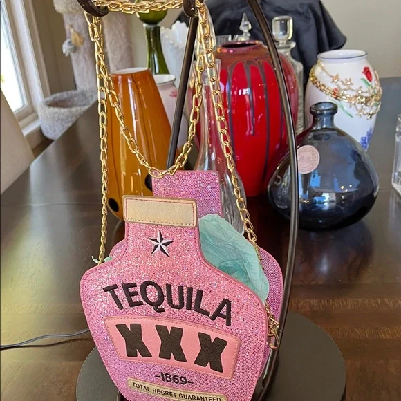 Pink Glitter Tequila Bottle Bag - Picture 9 of 9
